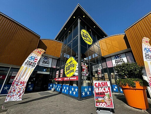 Seats and Sofas Megastore Eindhoven