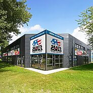 Seats and Sofas Megastore Almere voorkant